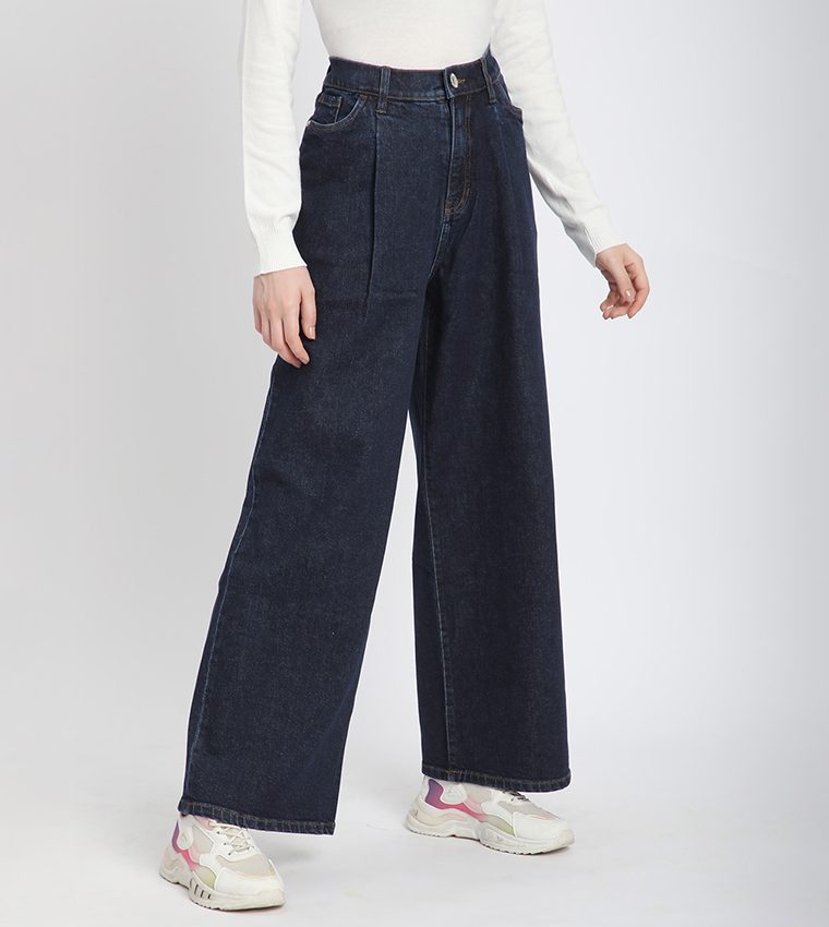 Washed Pleated Wide Leg Jeans