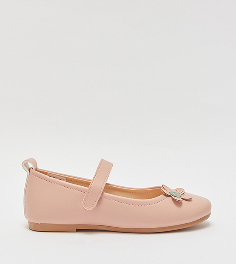 Flower Detail Mary Jane Shoes