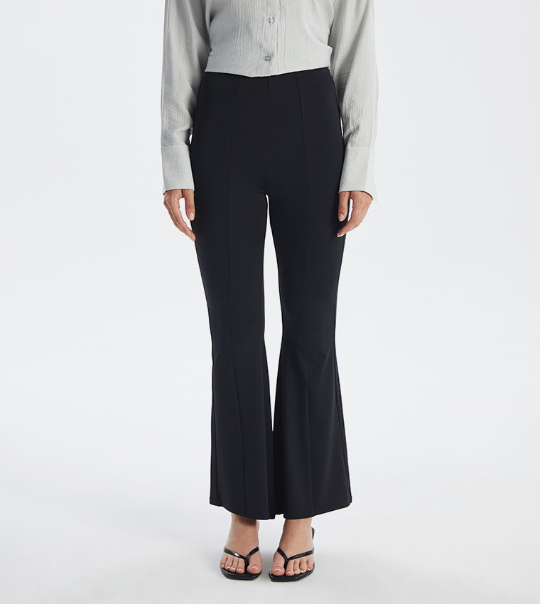 Solid Elastic Waist Flared Leggings