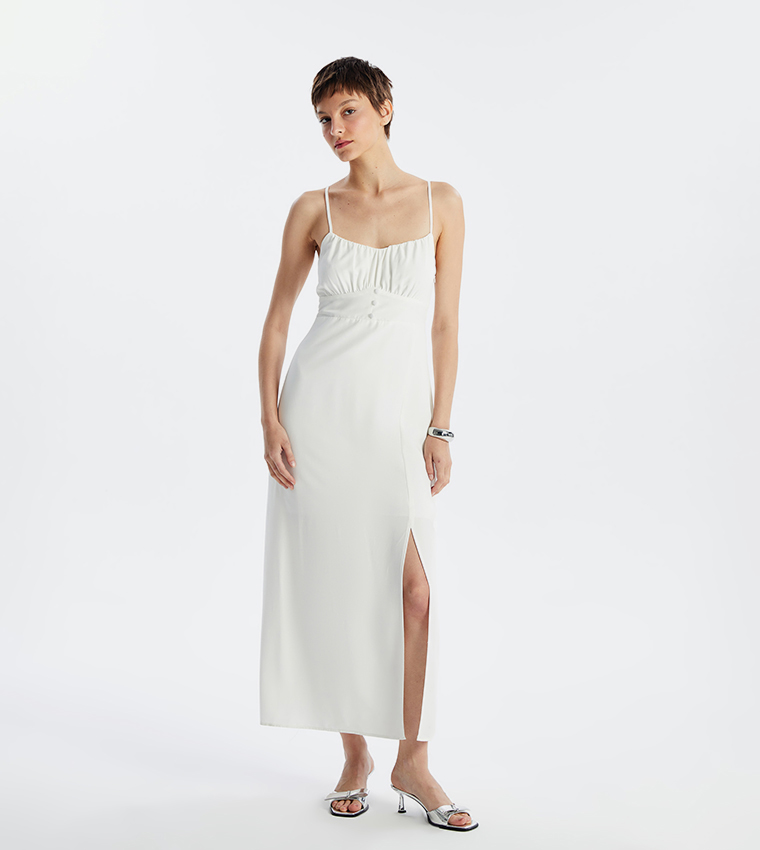 Buy LC Waikiki Sweetheart Neck Linen Blend Maxi Dress In White | 6thstreet Bahrain Buy LC Waikiki Sweetheart Neck Linen Blend Maxi Dress In White | 6thstreet Bahrain