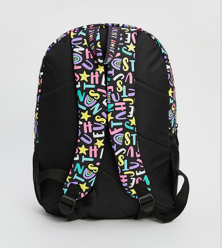 حقيبة ظهر مدرسية بطبعة