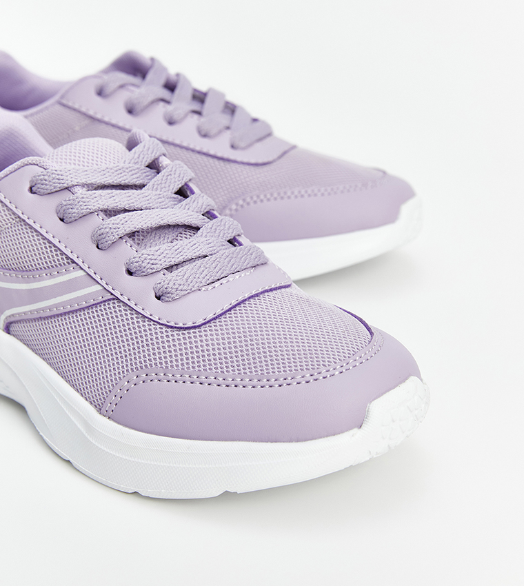 Round Toe Lace-Up Sneakers