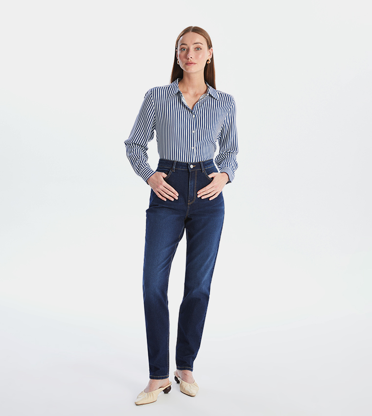 Faded High Waist Mom Fit Jeans