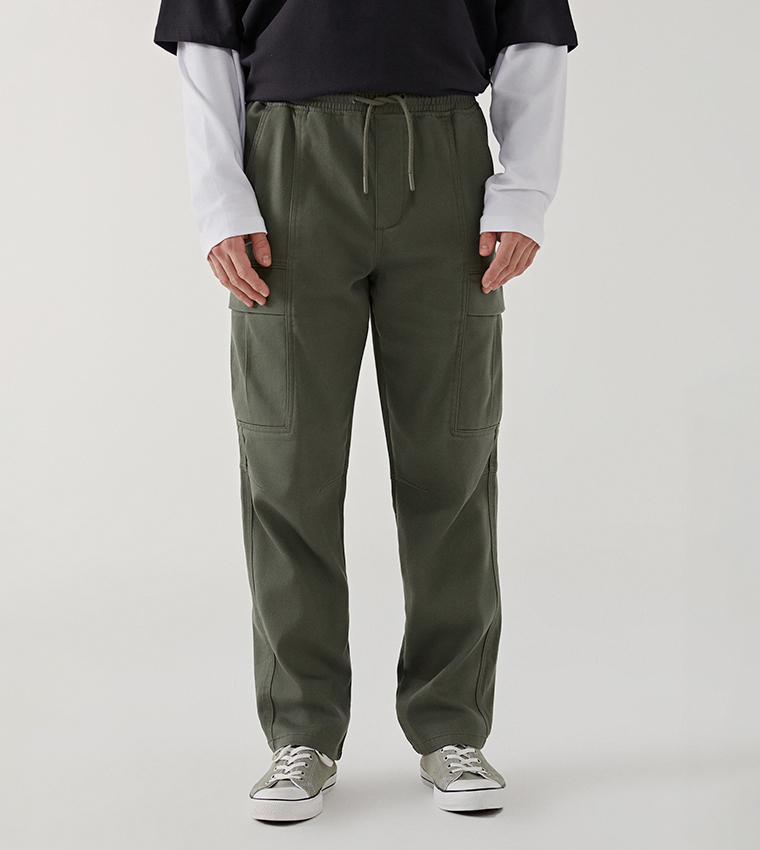 Mid Rise Comfortable Fit Trousers