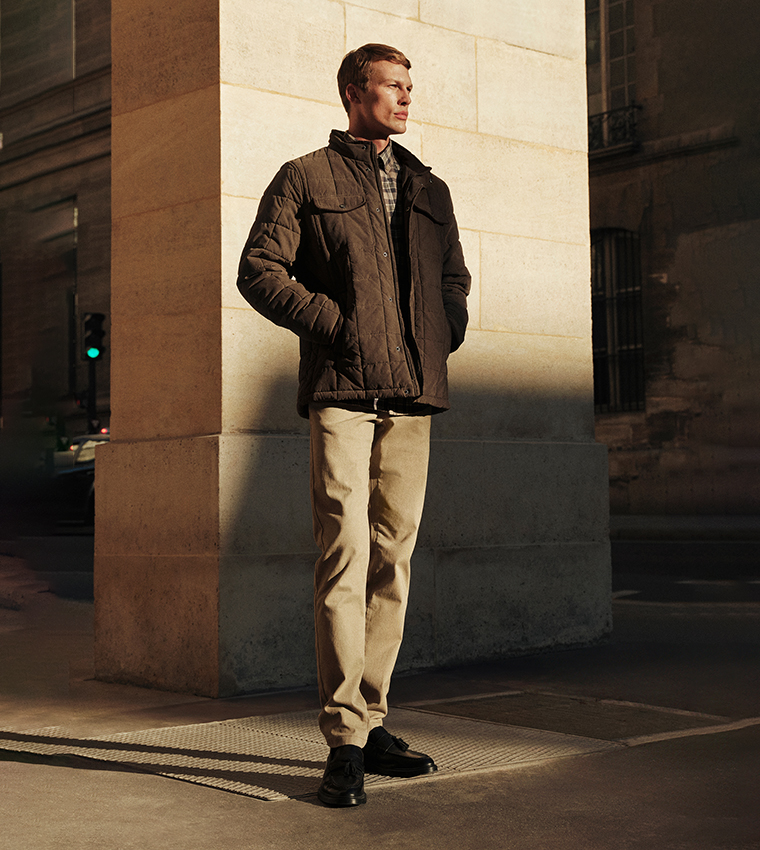 Solid Mid Rise Slim Fit Trousers