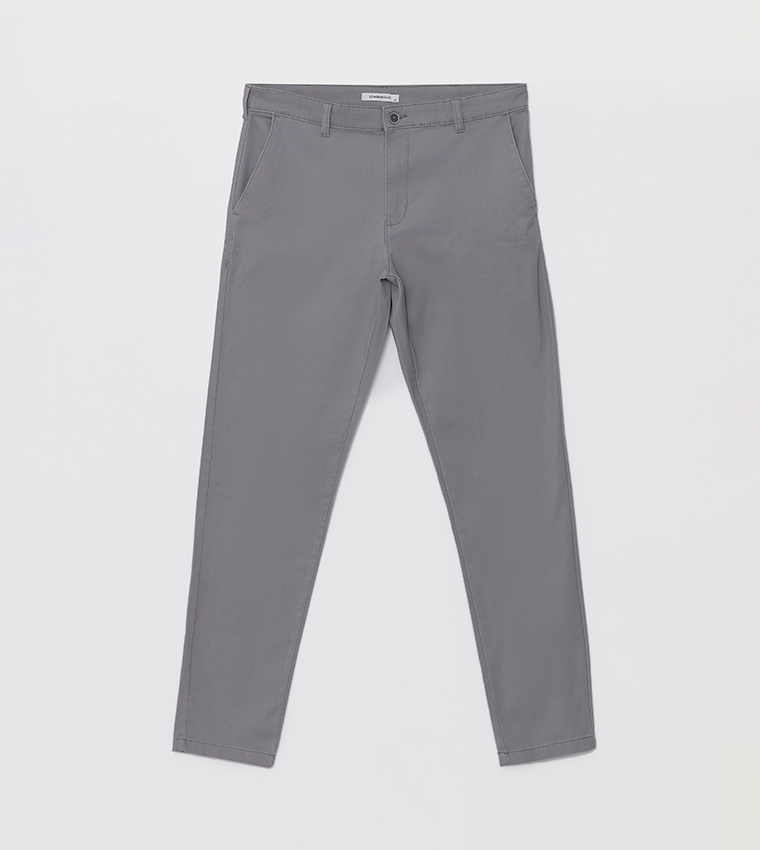 Solid Mid Rise Slim Fit Chinos