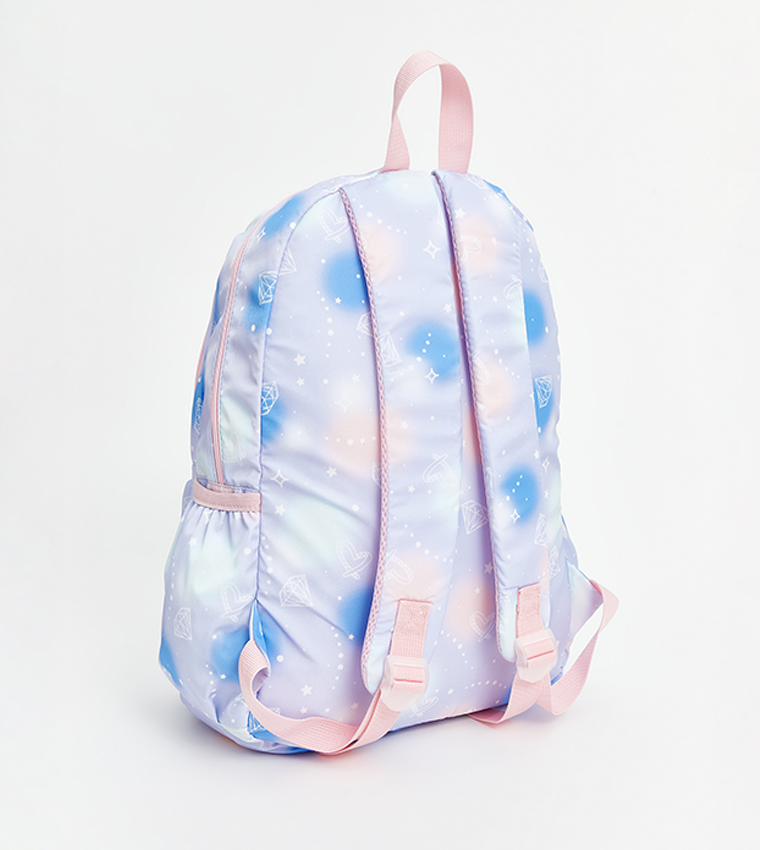 شنطة ظهر بجيوب وطبعة 