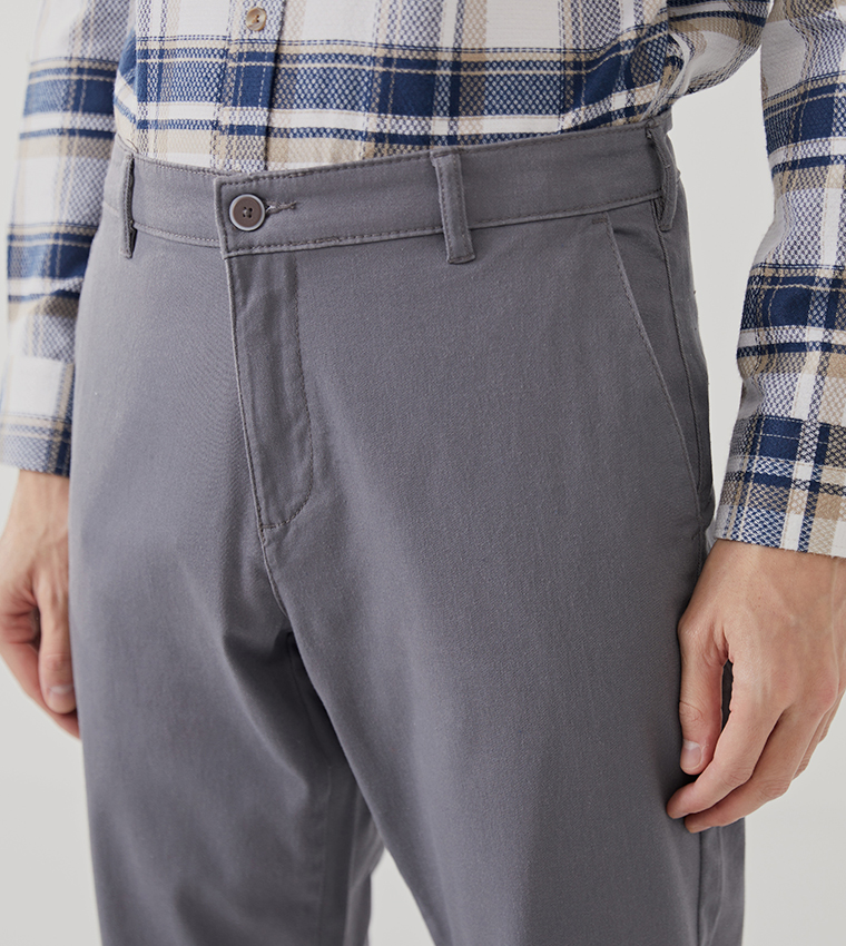 Solid Slim Fit Chino Trousers