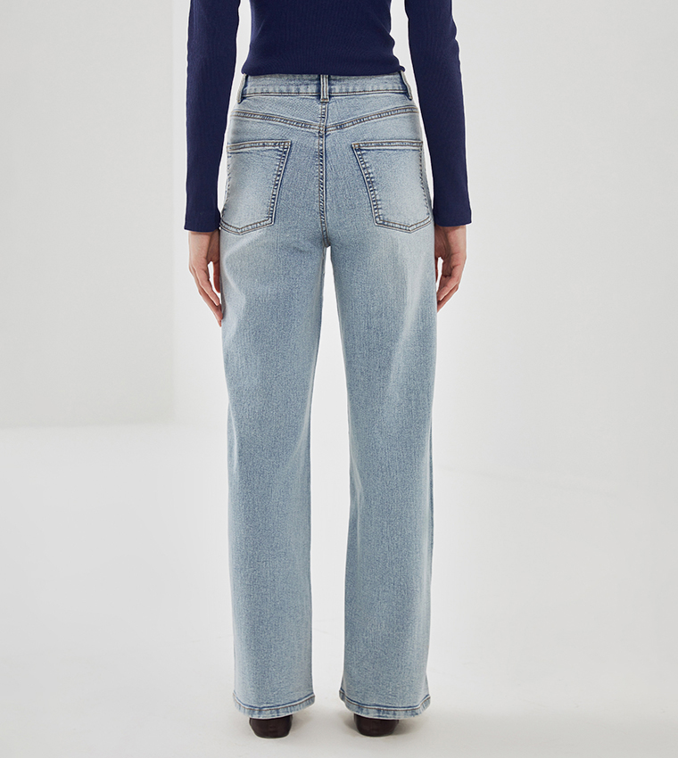 Washed Wide Leg Jeans