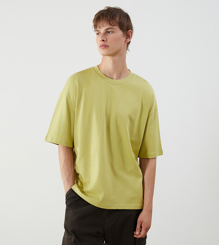 Solid Crew Neck T-Shirt