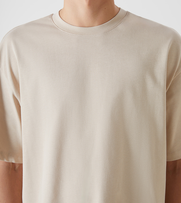Solid Crew Neck T-Shirt