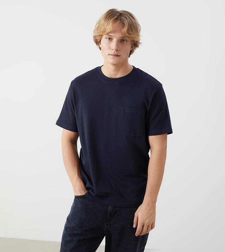 Solid Crew Neck T-Shirt