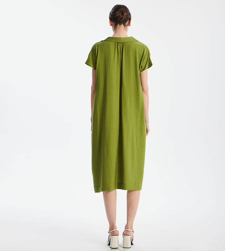 Crinkled Collared Shift Sack Midi Dress