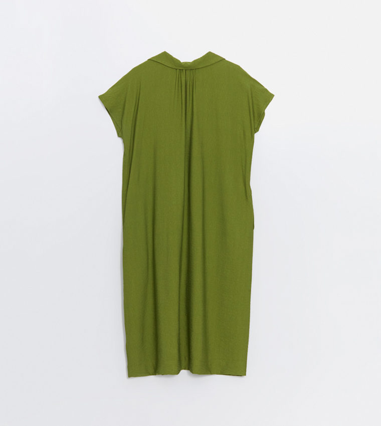 Crinkled Collared Shift Sack Midi Dress