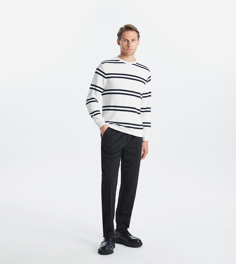 Mid Rise Standard Fit Trousers