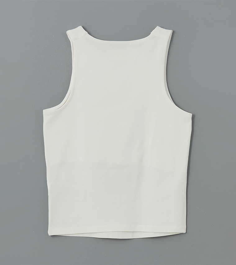 Solid Sleeveless Top