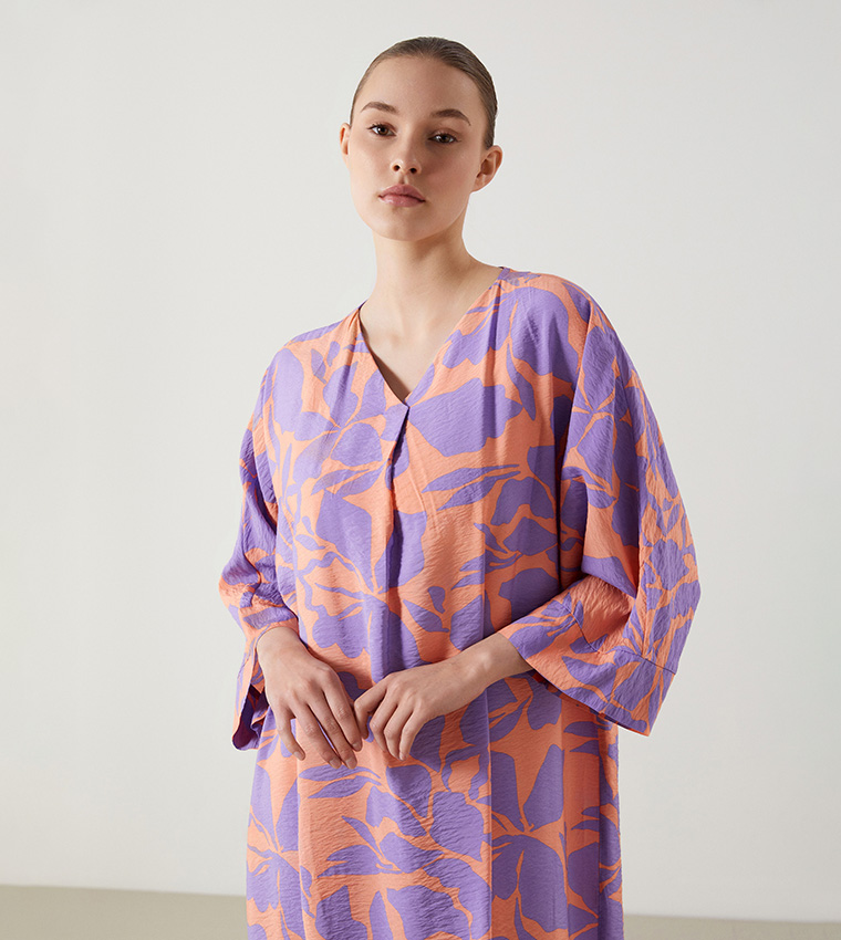Patterned V-Neck Oversized Dress