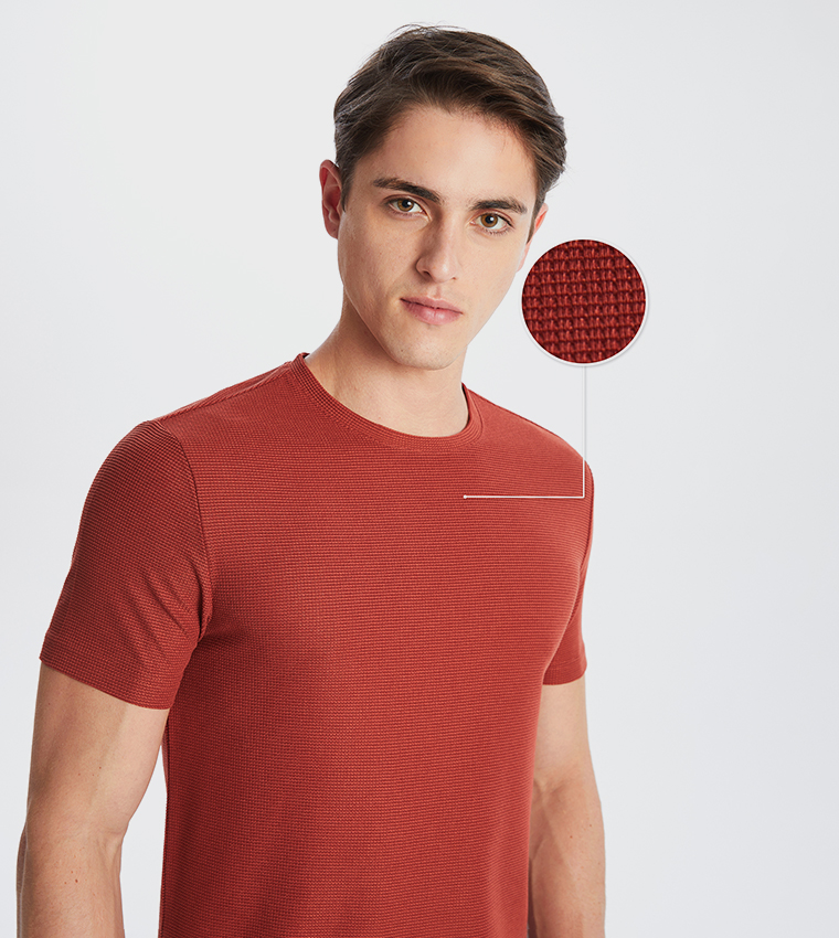 Textured Crew Neck T-Shirt
