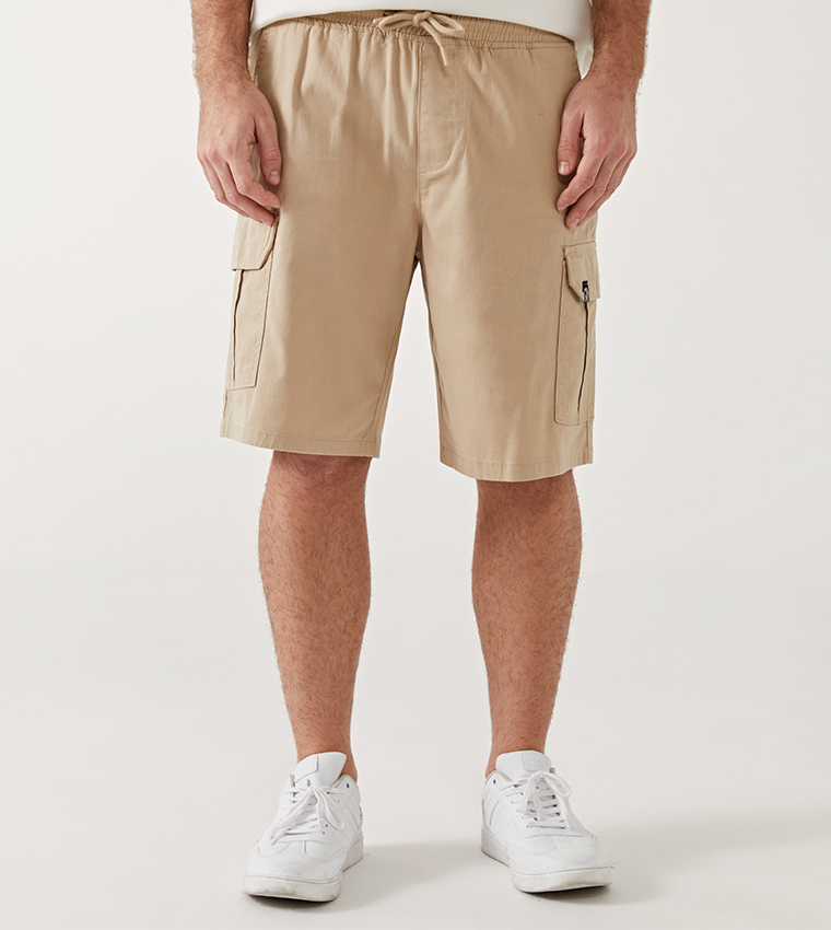 Drawstring Waist Cargo Shorts