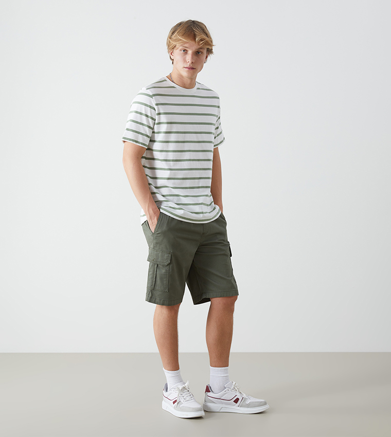 Drawstring Waist Cargo Shorts