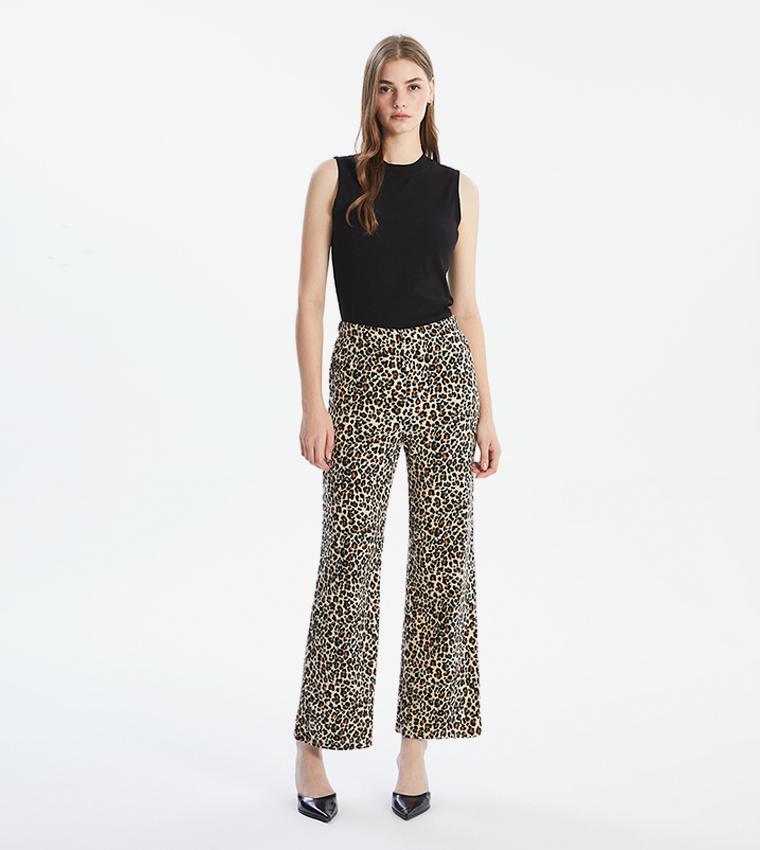 Textured Sleeveless Top