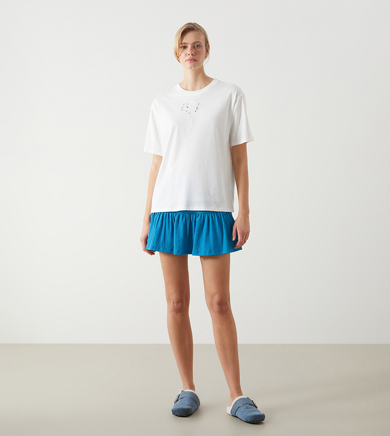 Embroidered Short Sleeves T-Shirt