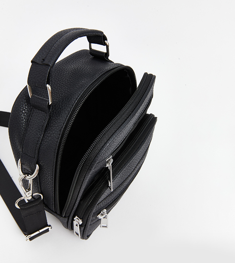 Textured Zippered Reporter Bag