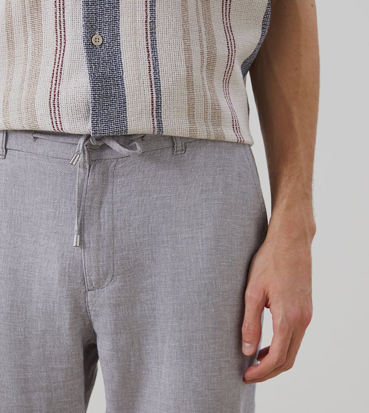 Solid Slim Fit Linen Trousers