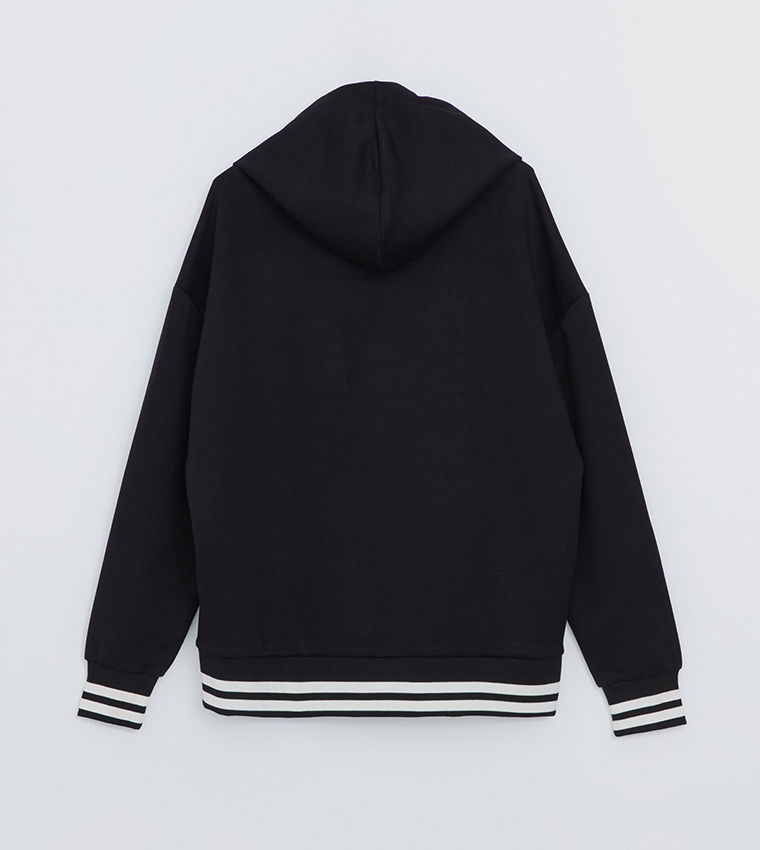 Contrast Trim Long Sleeves Hoodie