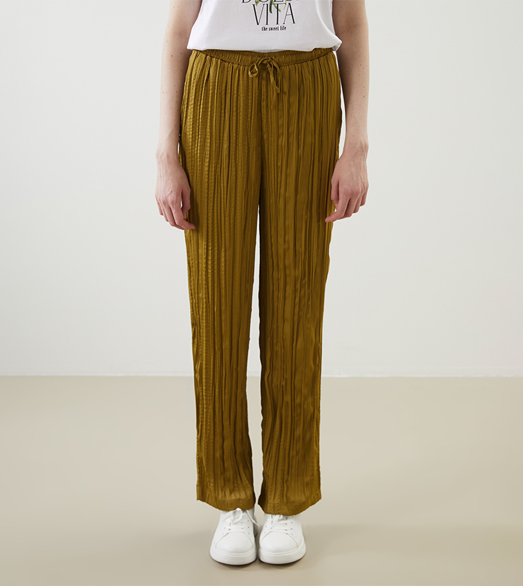 Textured Elastic Waist Pants
