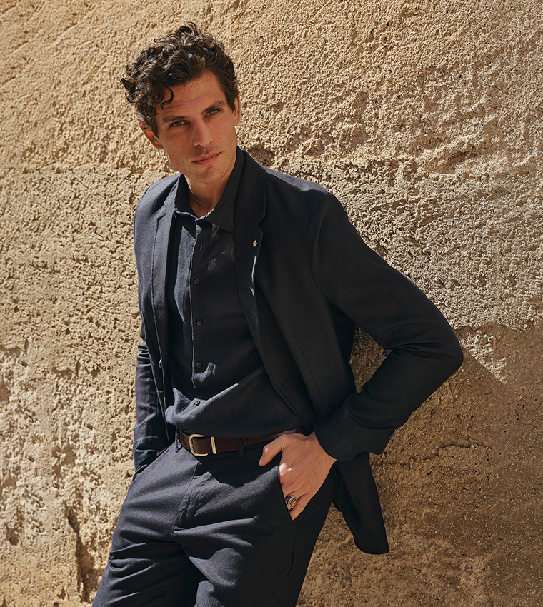Slim Fit Linen-Look Blazer