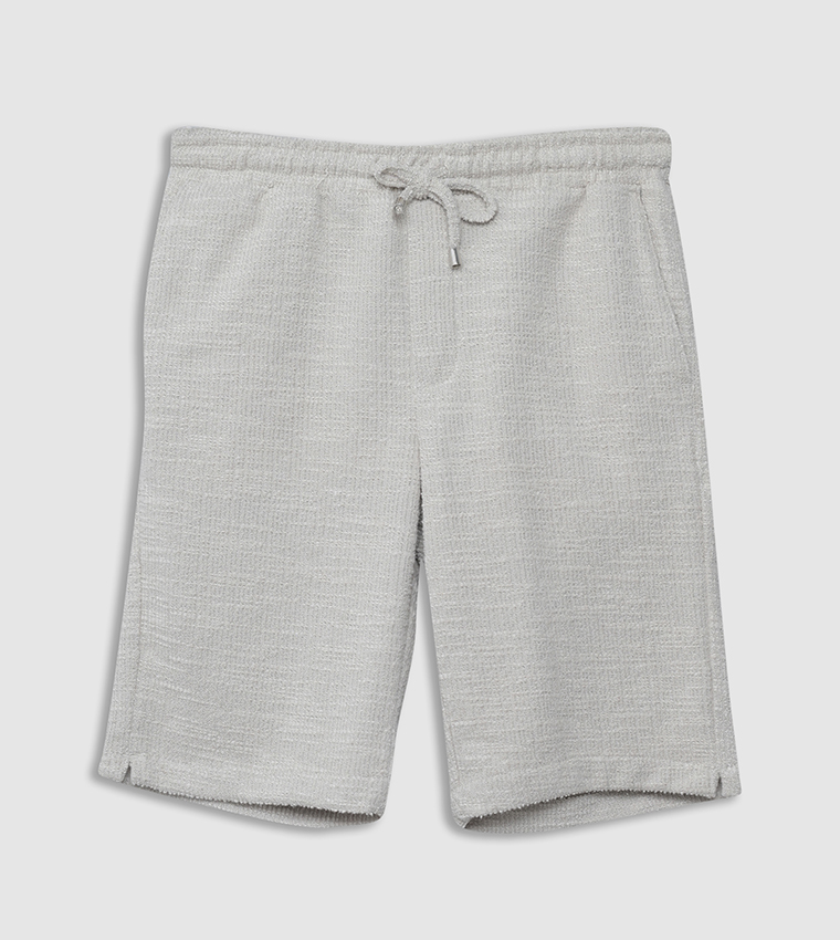 Drawstring Waist Standard Fit Shorts