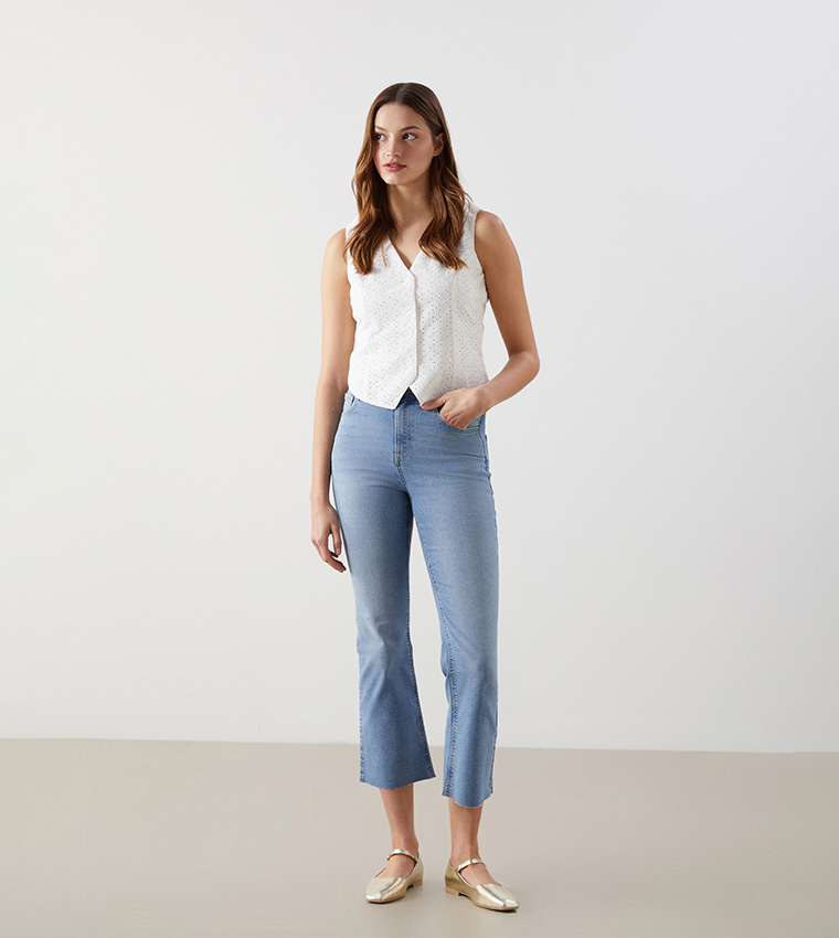 Schiffli V-Neck Button-Front Vest