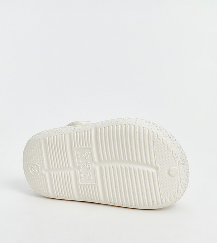 Round Toe Cut-Out Detail Clogs