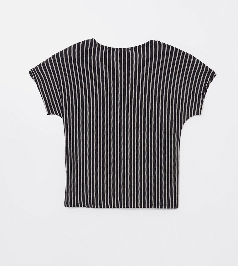 Patterned Extended Sleeves Top