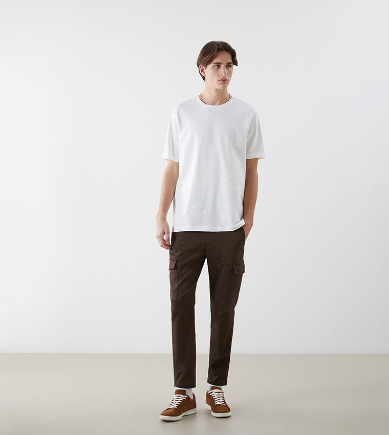 تيشيرت كاجوال بياقة دائرية 