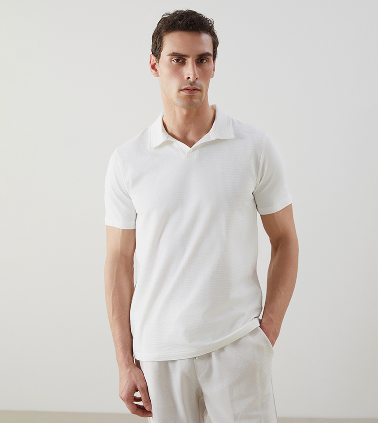 Textured Short Sleeves Polo T-Shirt