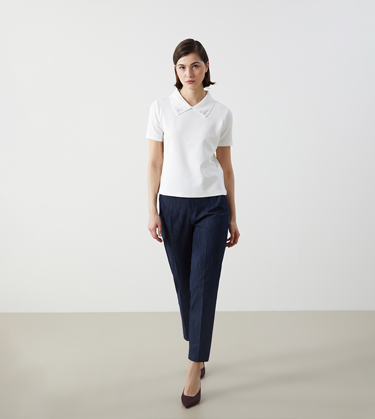 Embellished Collared Short Sleeves Top