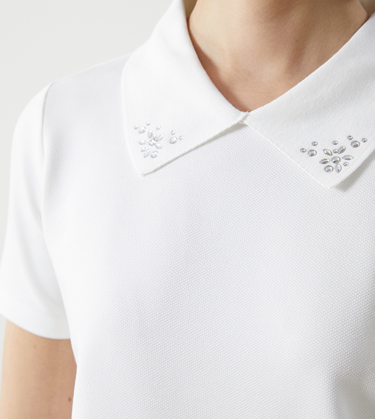 Embellished Collared Short Sleeves Top