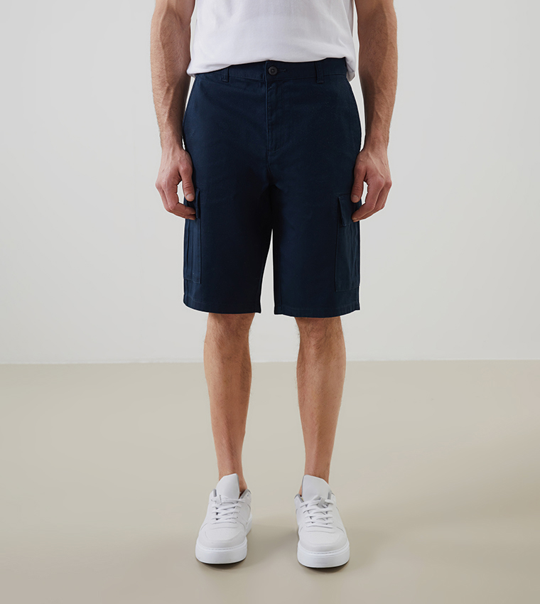 Solid Relaxed Fit Cargo Shorts