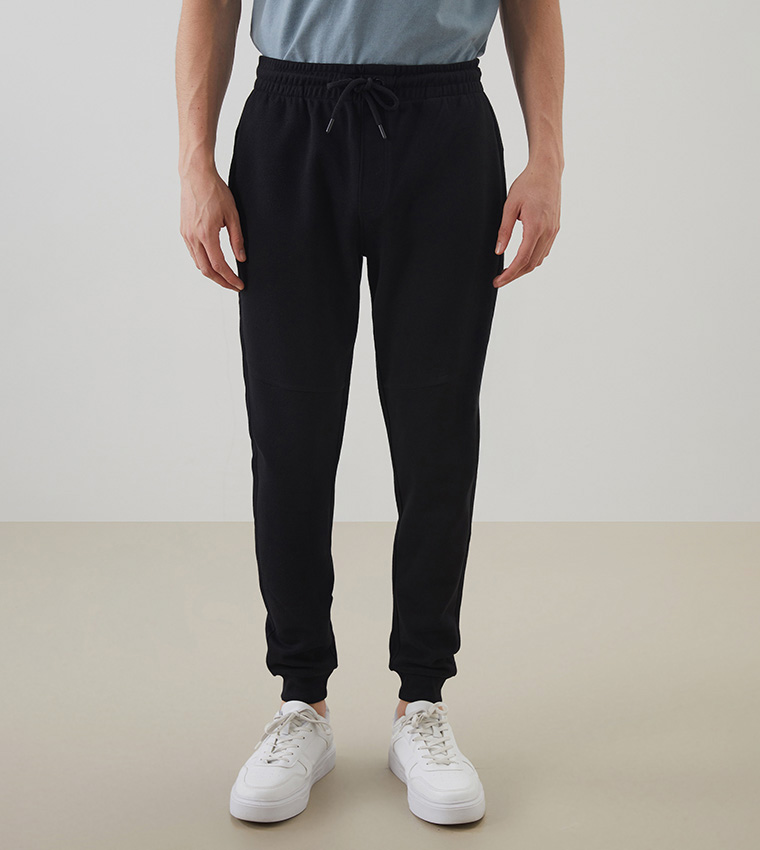 Drawstring Waist Standard Fit Joggers