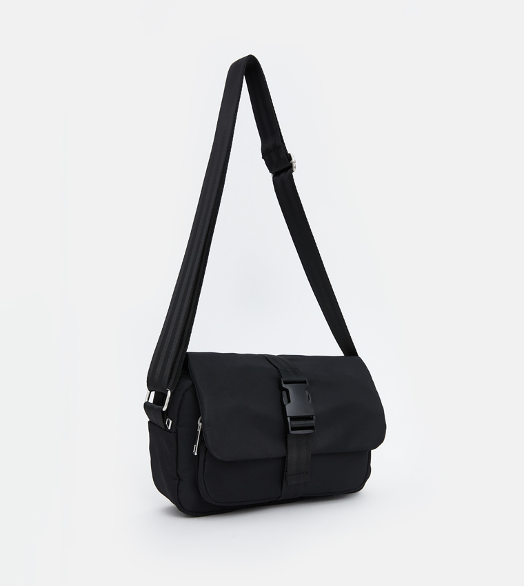 Buckle Detail Shoulder Bag