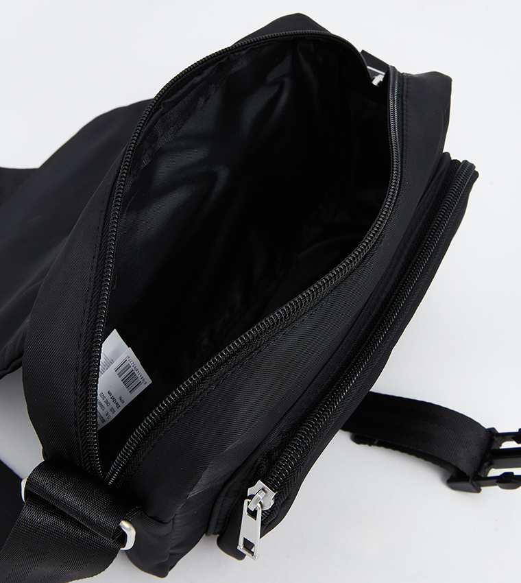 Buckle Detail Shoulder Bag
