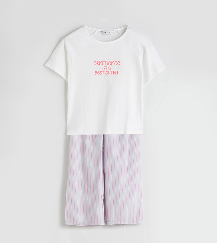 Embroidered Crew Neck Pyjama Set
