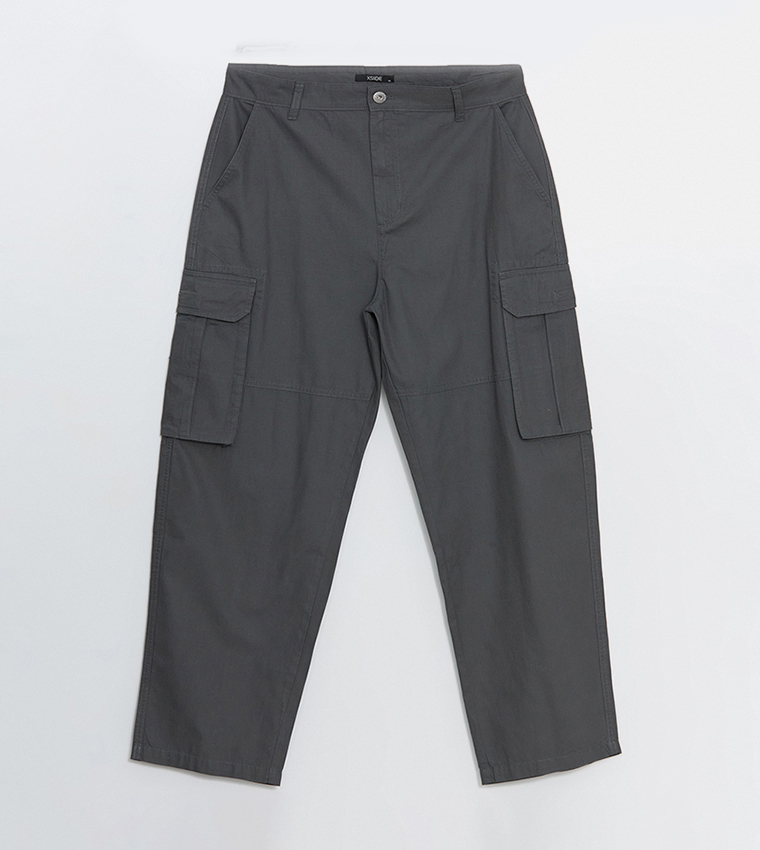 Mid-Rise Relaxed Fit Cargo Trousers