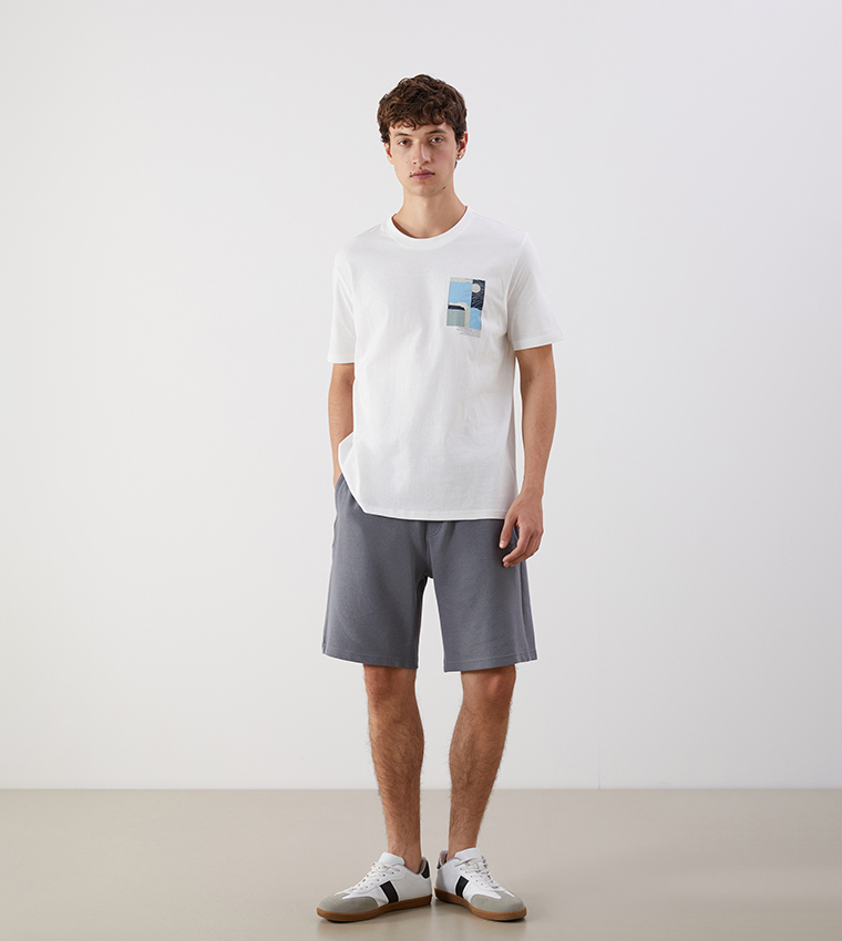 Solid Drawstring Waist Shorts