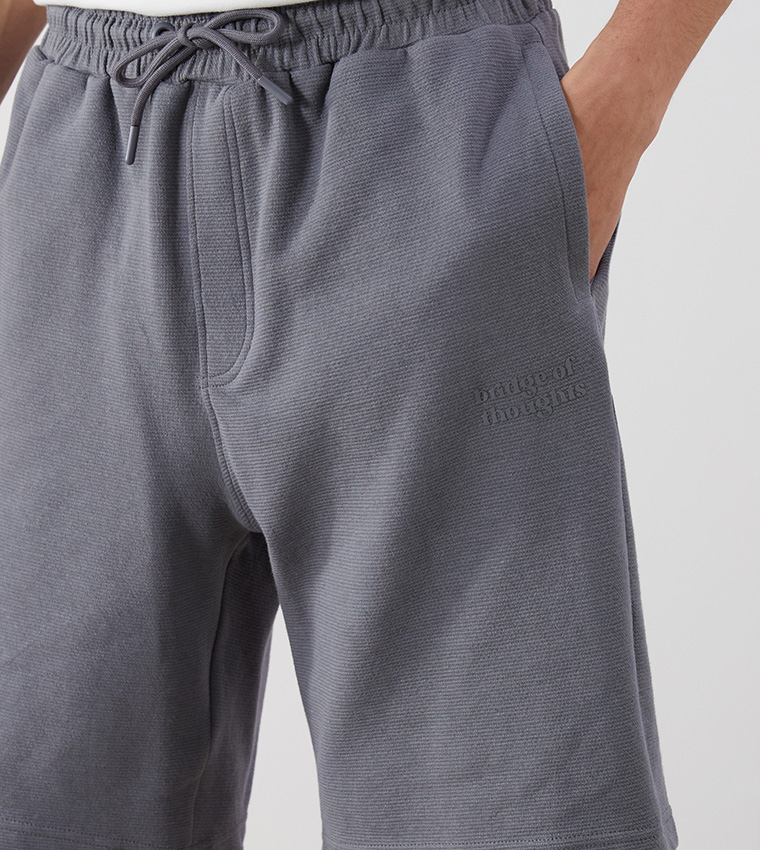 Solid Drawstring Waist Shorts