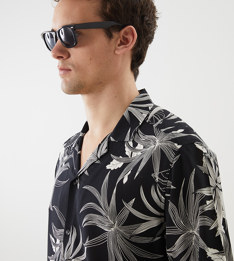 Patterned Viscose Regular Fit Short Sleeves Shirt