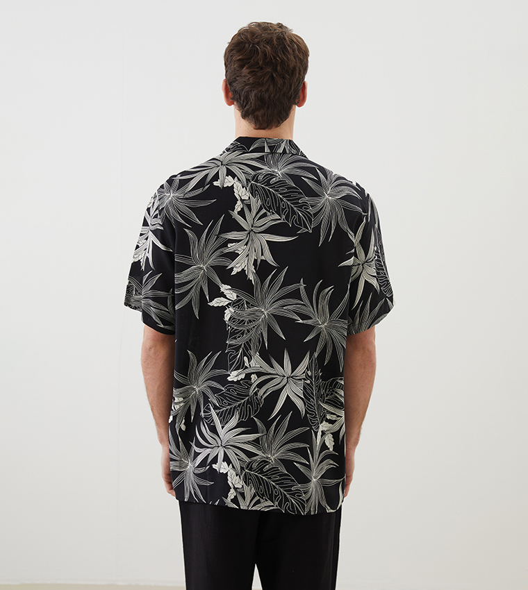 Patterned Viscose Regular Fit Short Sleeves Shirt