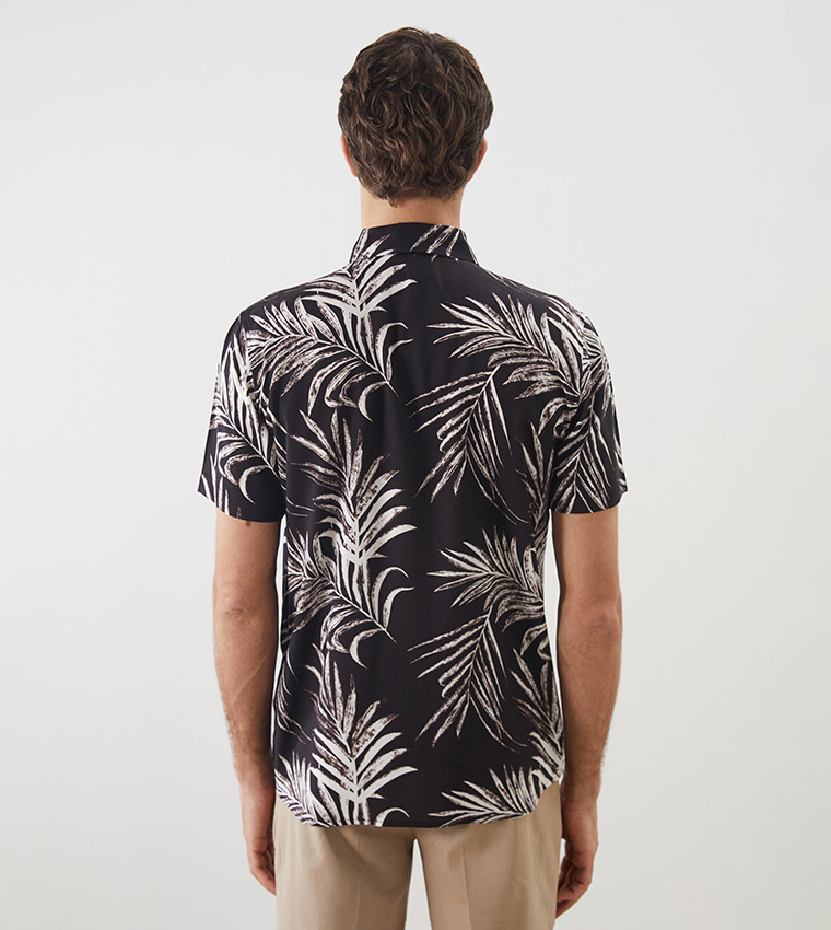 Patterned Short Sleeves Shirt
